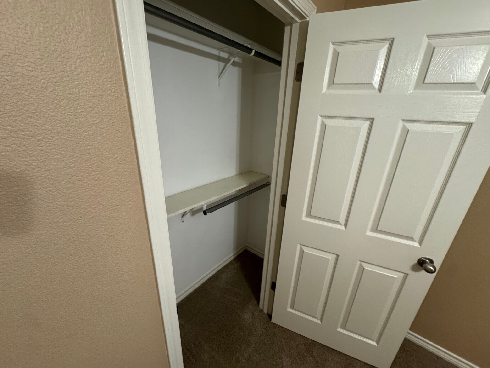 Building Photo - 5660 Springfield Cir W