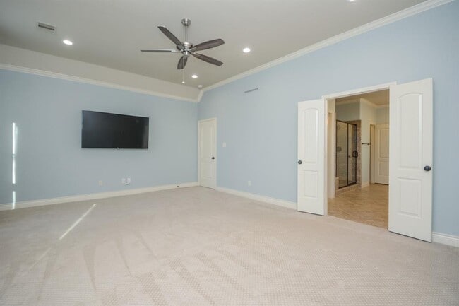 Building Photo - 64 Daffodil Meadow Pl