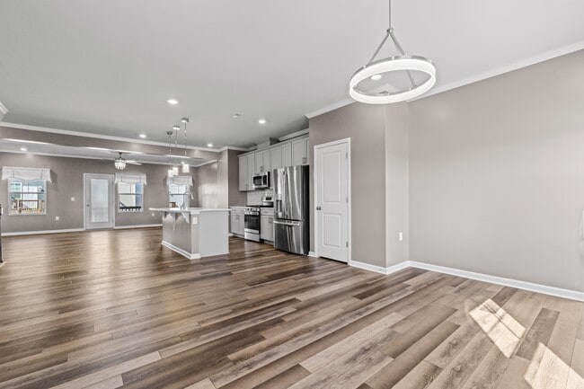 Building Photo - 507 Brushford Ln