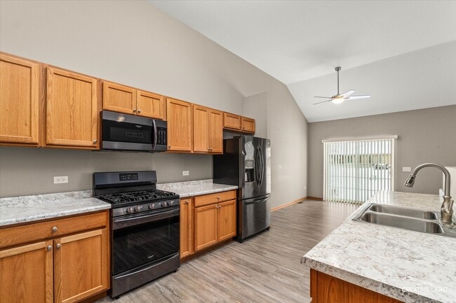 Building Photo - 1978 Eagle Dr