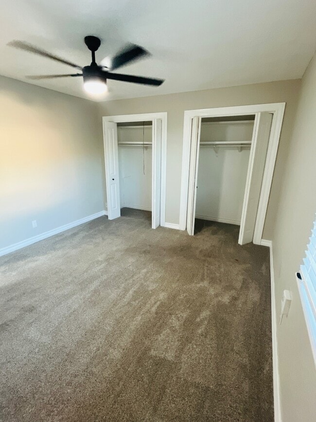 Building Photo - 6407 Los Altos Dr