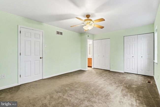 Building Photo - 503 Barrington Ct