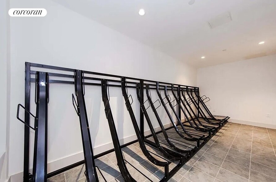 Building Photo - 23 Avenue B