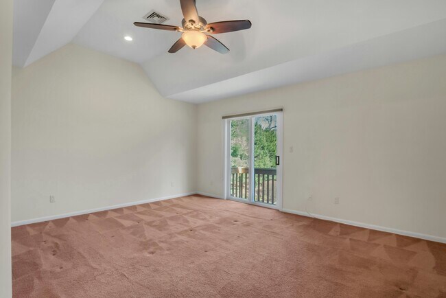 Building Photo - 1 Spring Pond Dr