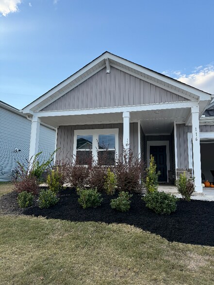 Building Photo - 116 Martel Dr