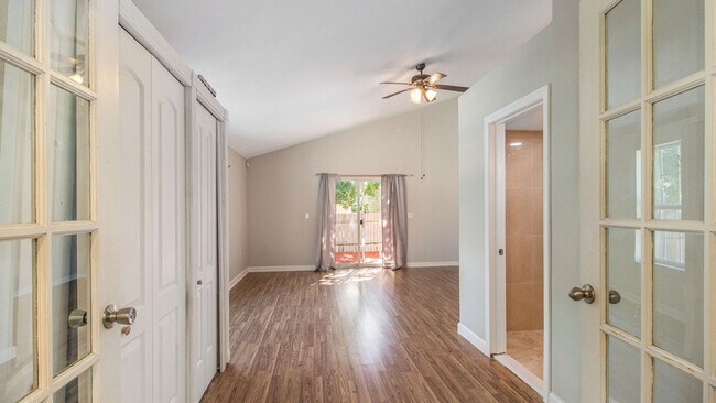 Building Photo - 41760 Wayside Dr