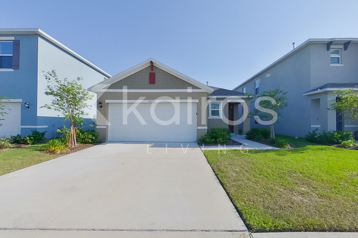 Primary Photo - 32130 Katelin Cir