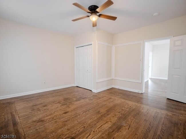 Building Photo - 48 Unionville Ave