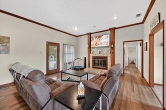 Building Photo - 3921 Timberidge Dr