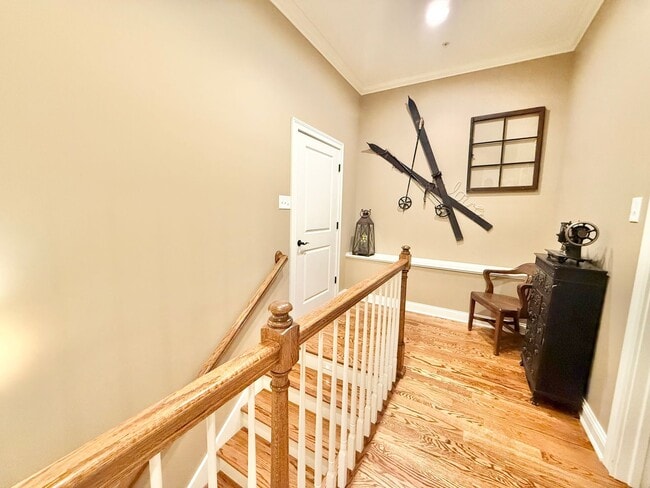 Building Photo - 465 Chapel Grove Ln