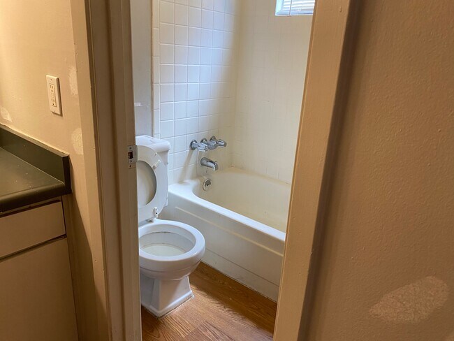 Building Photo - 3816 Speedway