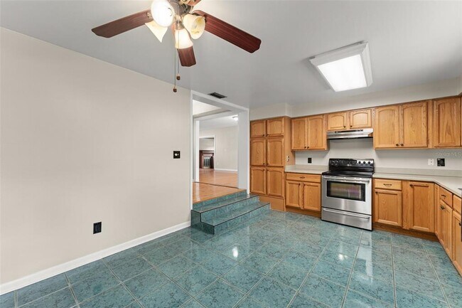 Building Photo - 2110 Gerda Terrace