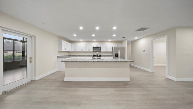 Building Photo - 2662 Derbyshire Rd