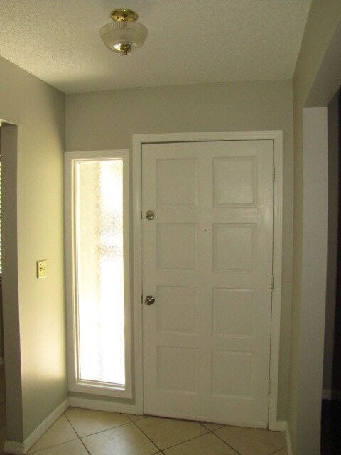 Building Photo - 3/2 in the Heart of Orange Park