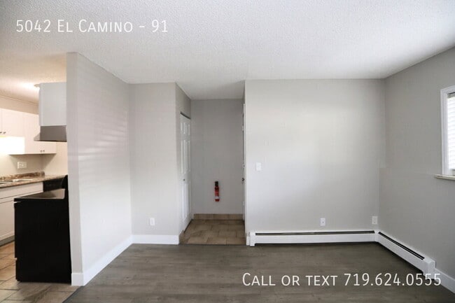 Building Photo - 5042 El Camino Dr