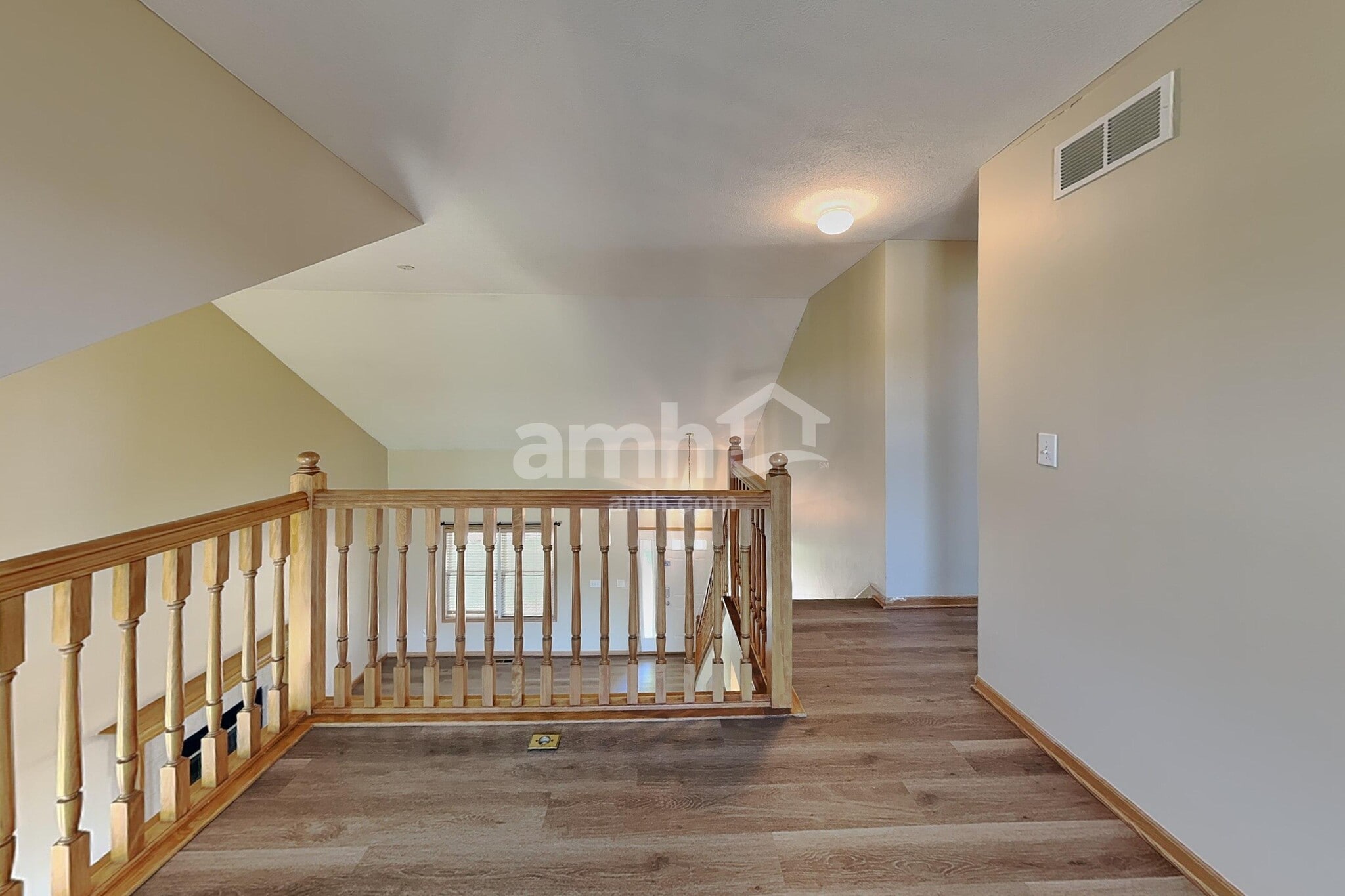 Building Photo - 485 Sycamore Creek St
