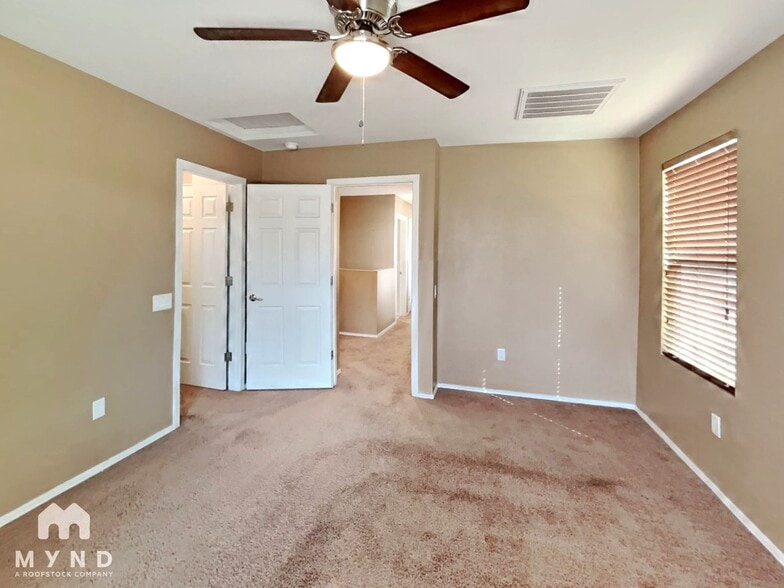 Building Photo - 10991 E Midnight Moon Ln