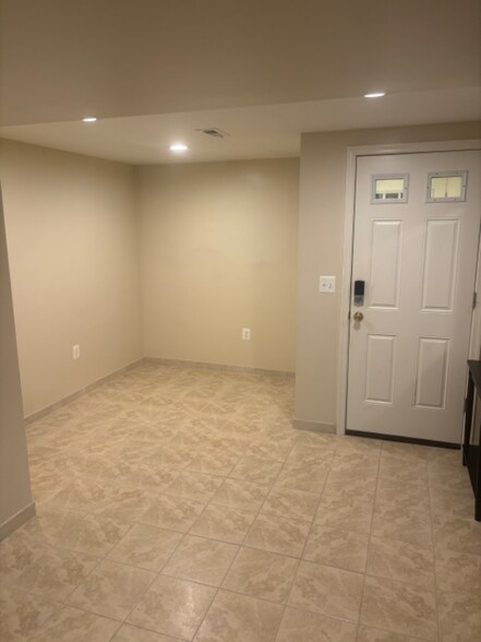 Building Photo - 10508 Cleary Ln