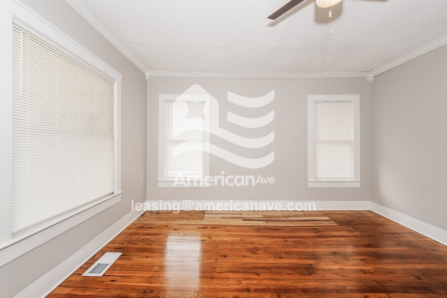 Building Photo - 8028 Rugby Ave