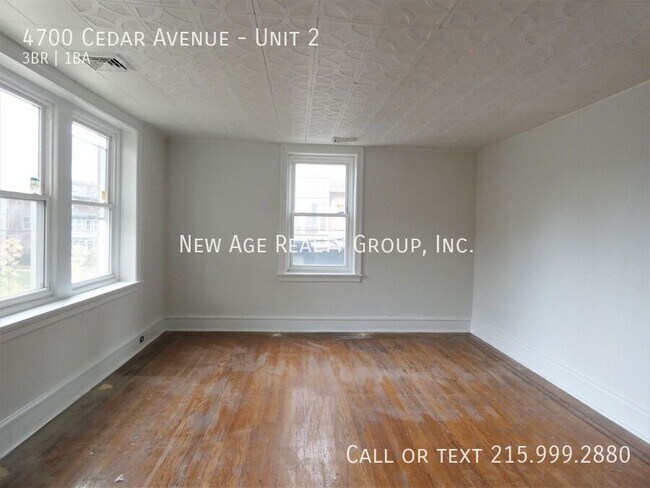 Building Photo - 4700 Cedar Ave