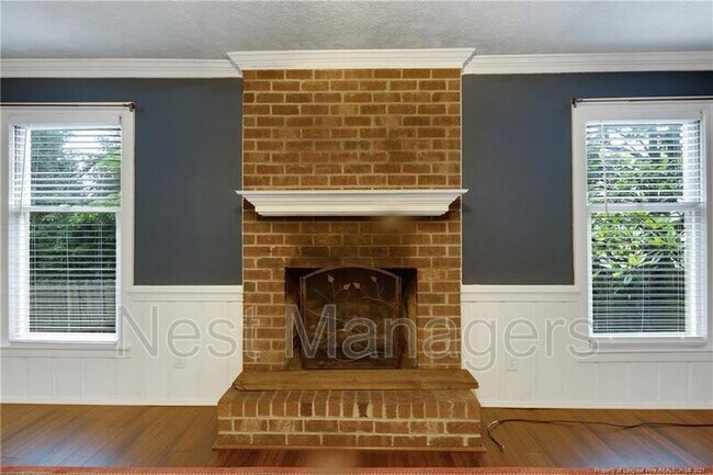 Building Photo - 405 Bannerman Pl
