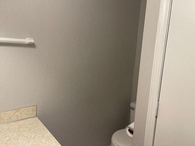 Building Photo - Jackson Street Duplex's