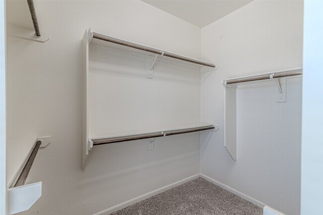 Building Photo - 5543 Purple Meadow Ln