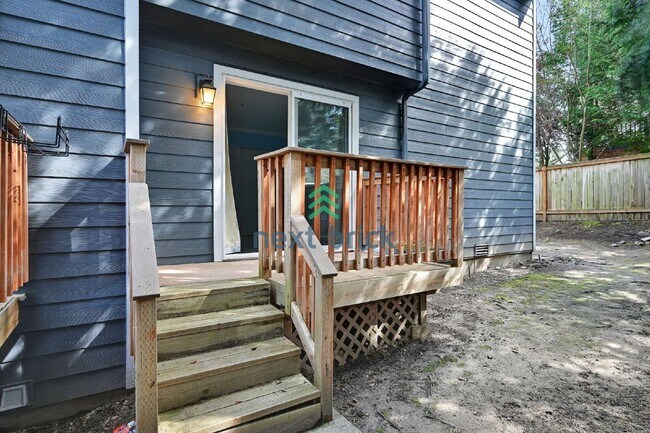 Building Photo - 3 BED & 3 BATH CONDO FOR RENT