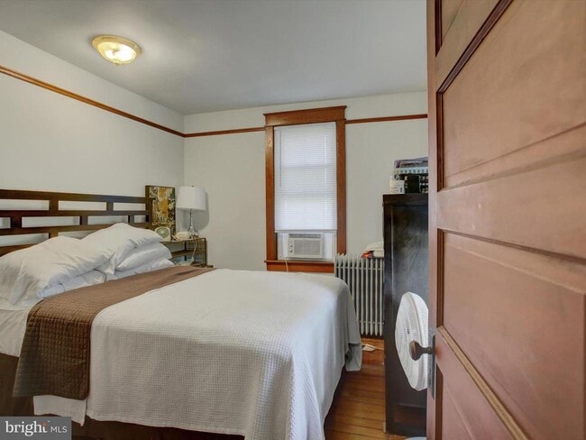 Building Photo - 7960 Mentzer Gap Rd