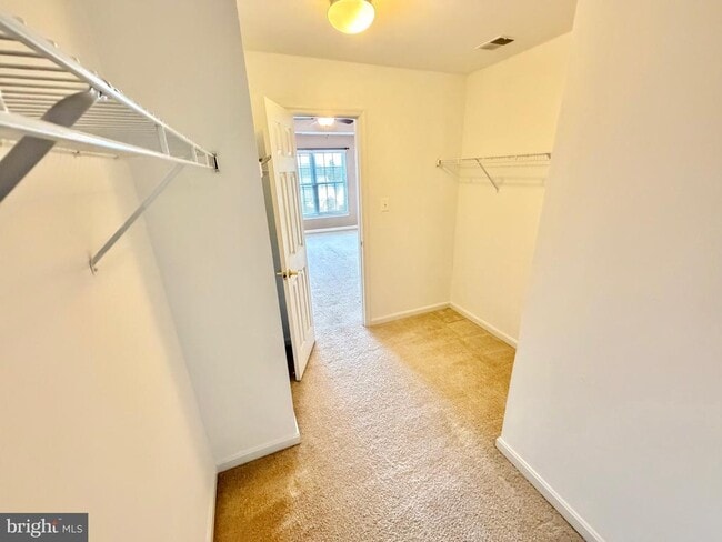 Building Photo - 3344 Wilton Crest Ct