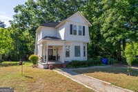 Building Photo - 243 Boulevard