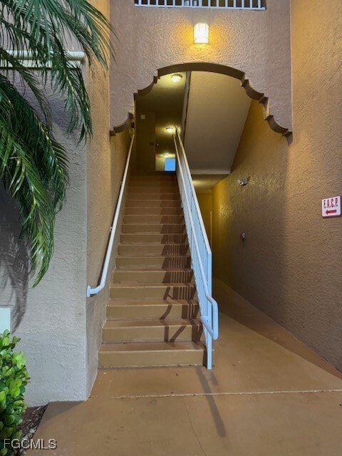 Building Photo - 15605 Ocean Walk Circle