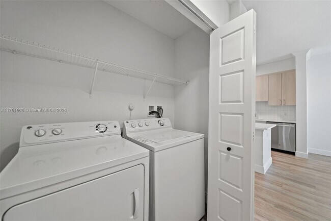 Building Photo - 10170 SW 7th St