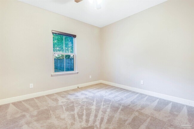 Building Photo - 3934 Fielding Ct