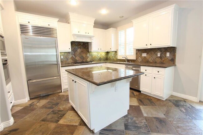 Building Photo - 4687 Camino Del Sol