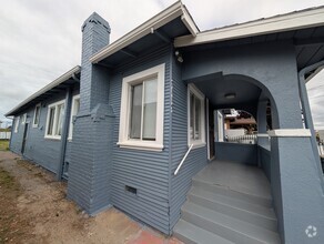 Building Photo - 7115 Weld St