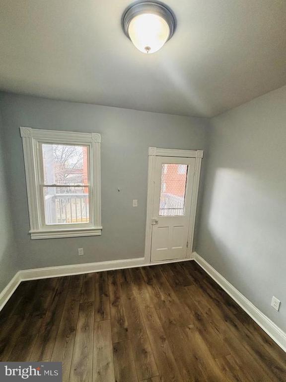 Building Photo - 2424 Woodbrook Ave