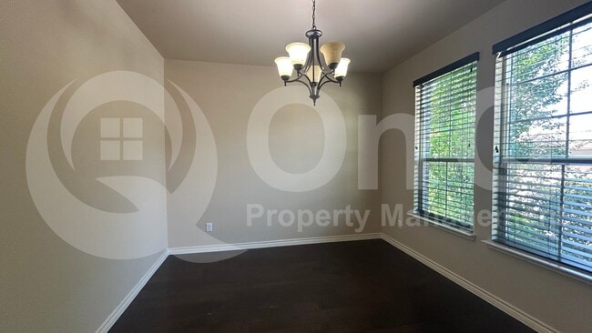 Building Photo - 705 Cypress Hill Dr