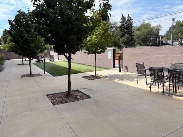 Building Photo - 1495 Vrain St