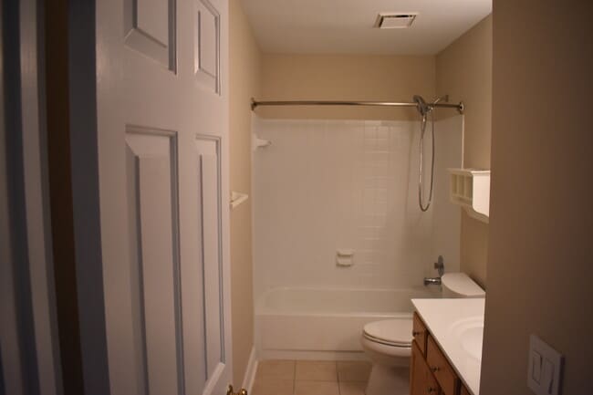 Building Photo - 23 Mt Vernon Cir