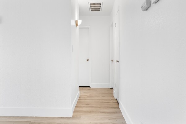 Building Photo - 3112 Denver Ave