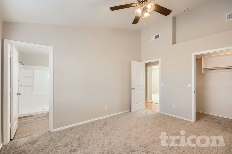 Building Photo - 14514 S Amado Blvd