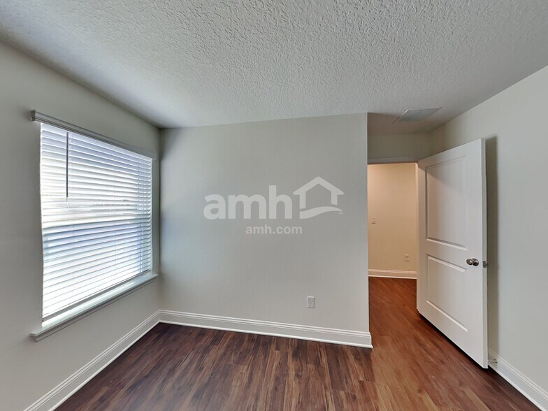 Building Photo - 154 Elcano Ln
