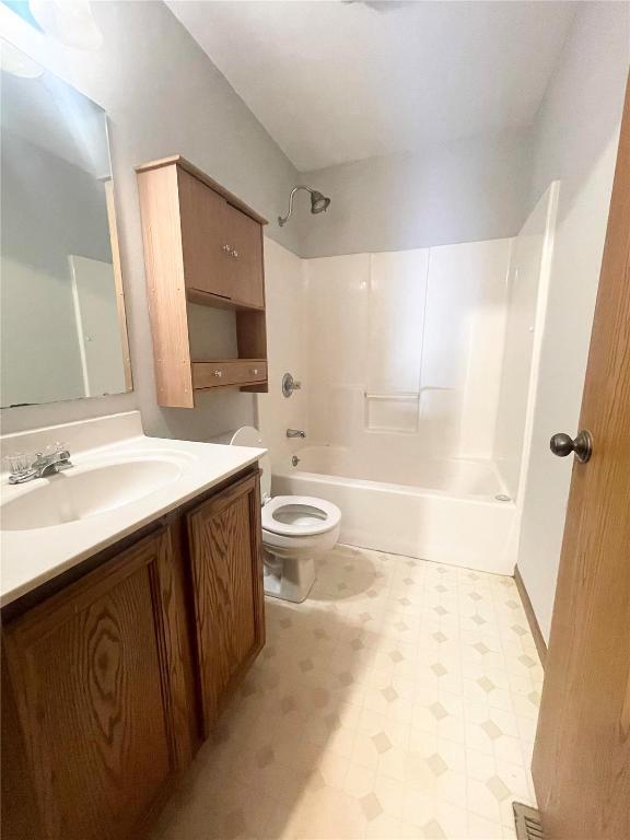 Building Photo - 308 Southgate Dr