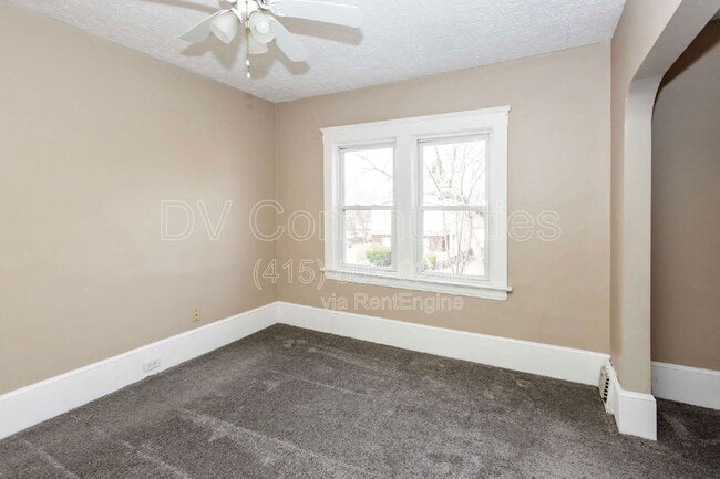 Building Photo - 7618 Grand Division Ave