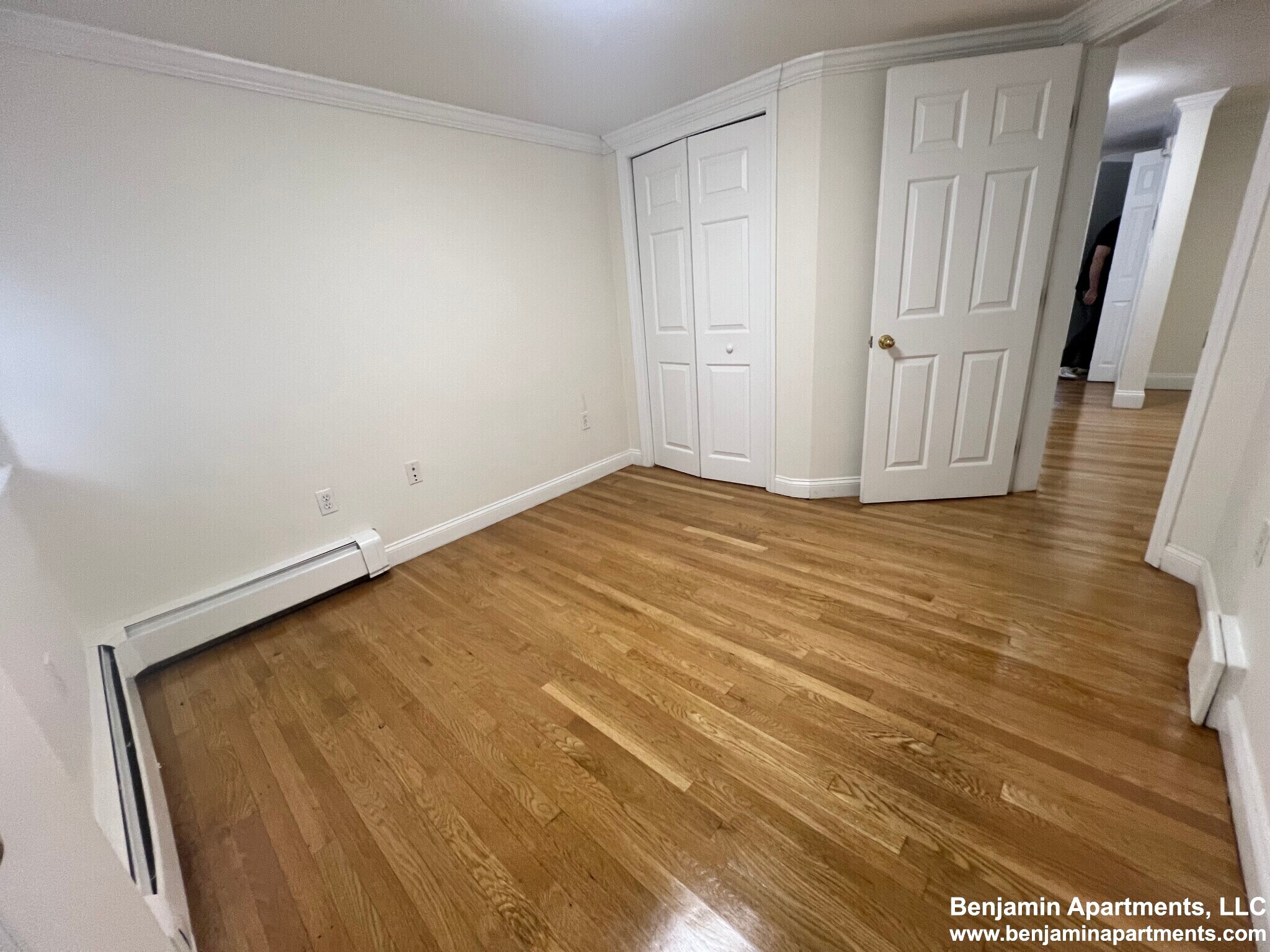 Building Photo - 1529 Beacon St