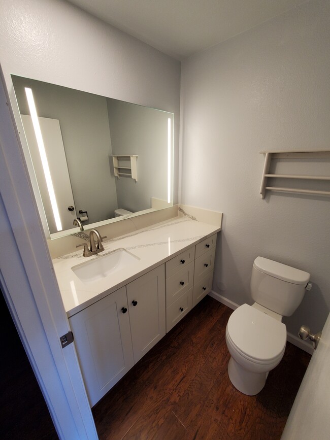 Downstairs Bathroom - 541 W Alton Ave