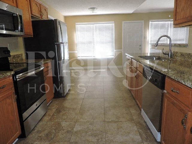 Building Photo - 9329 Barrow Dr