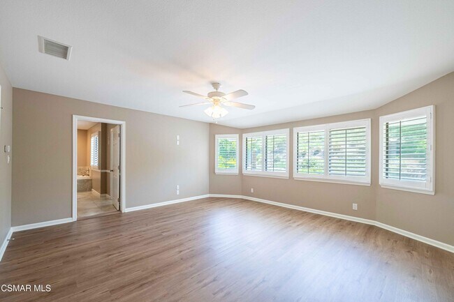 Building Photo - 4272 N Cedarpine Ln