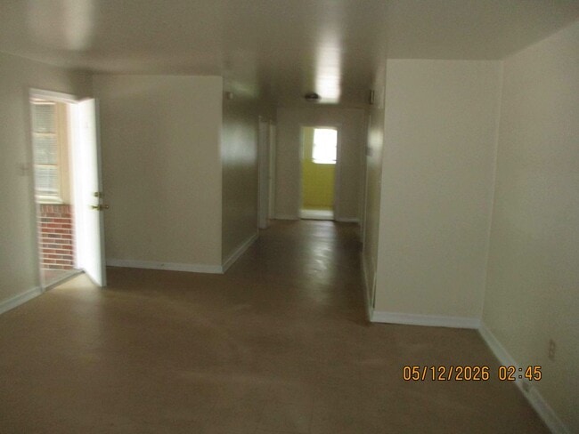 Building Photo - 905 W Tift Ave